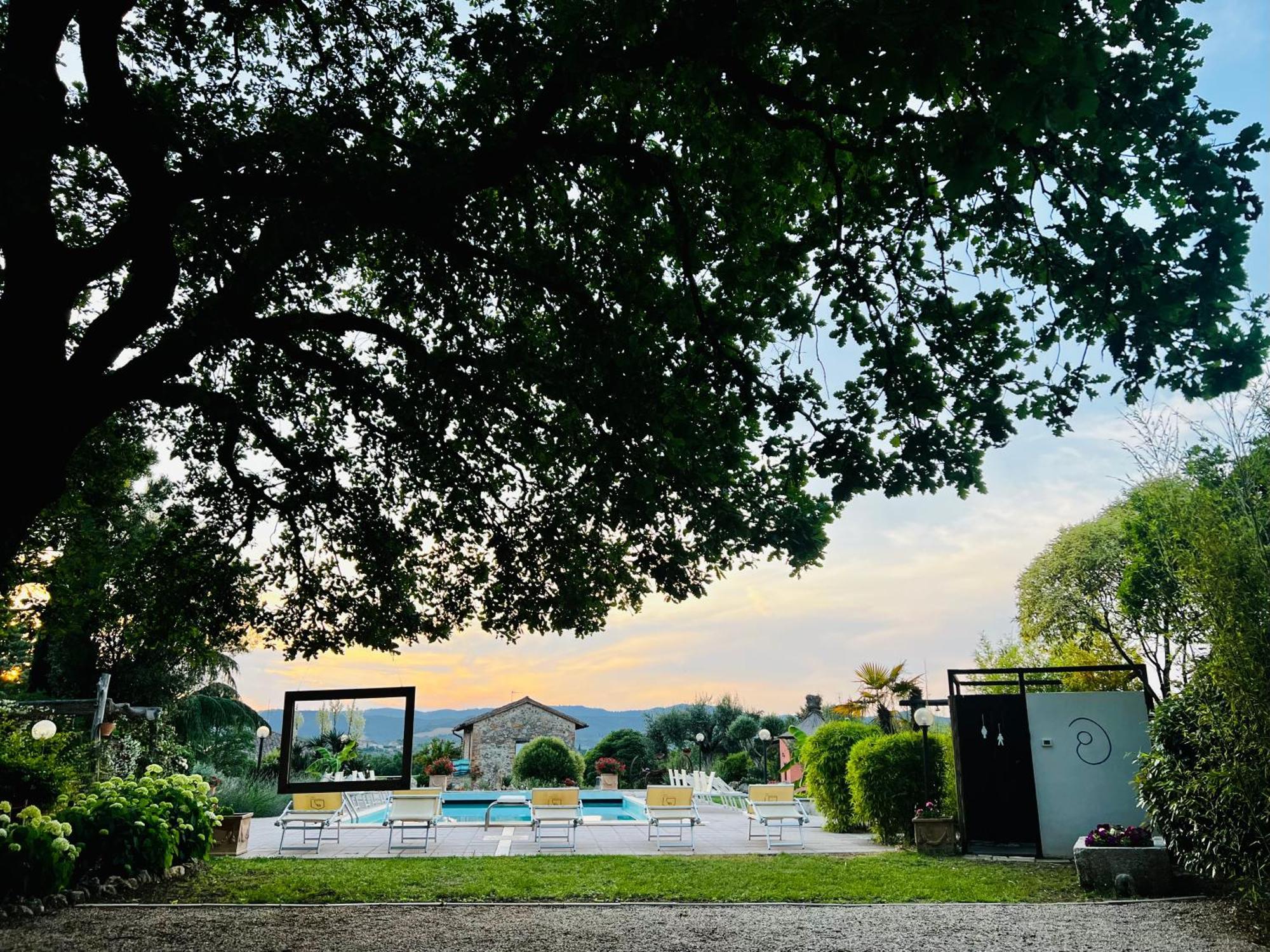 Le Case Di Lisetta Holiday Homes Корчано Экстерьер фото