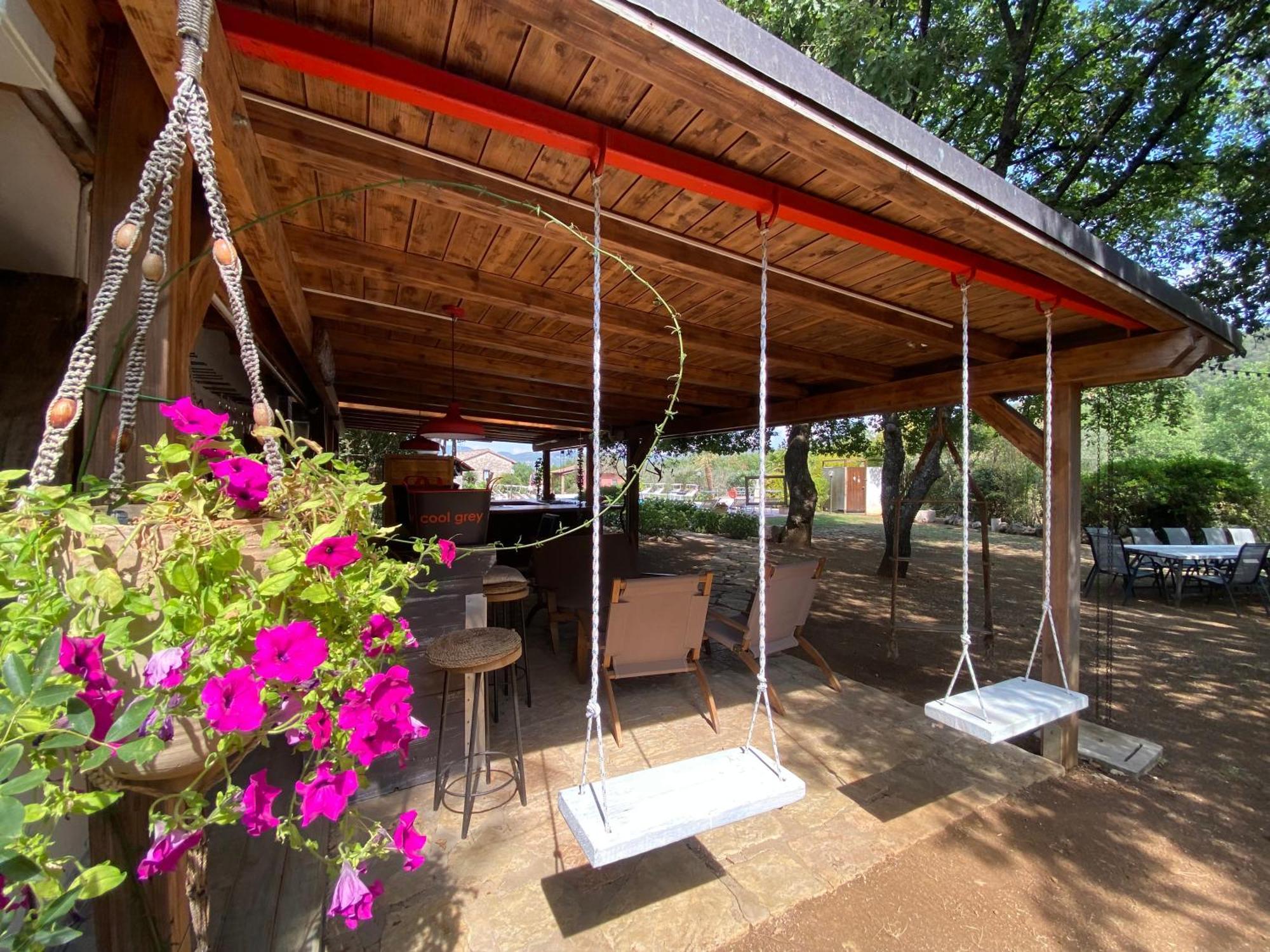 Le Case Di Lisetta Holiday Homes Корчано Экстерьер фото